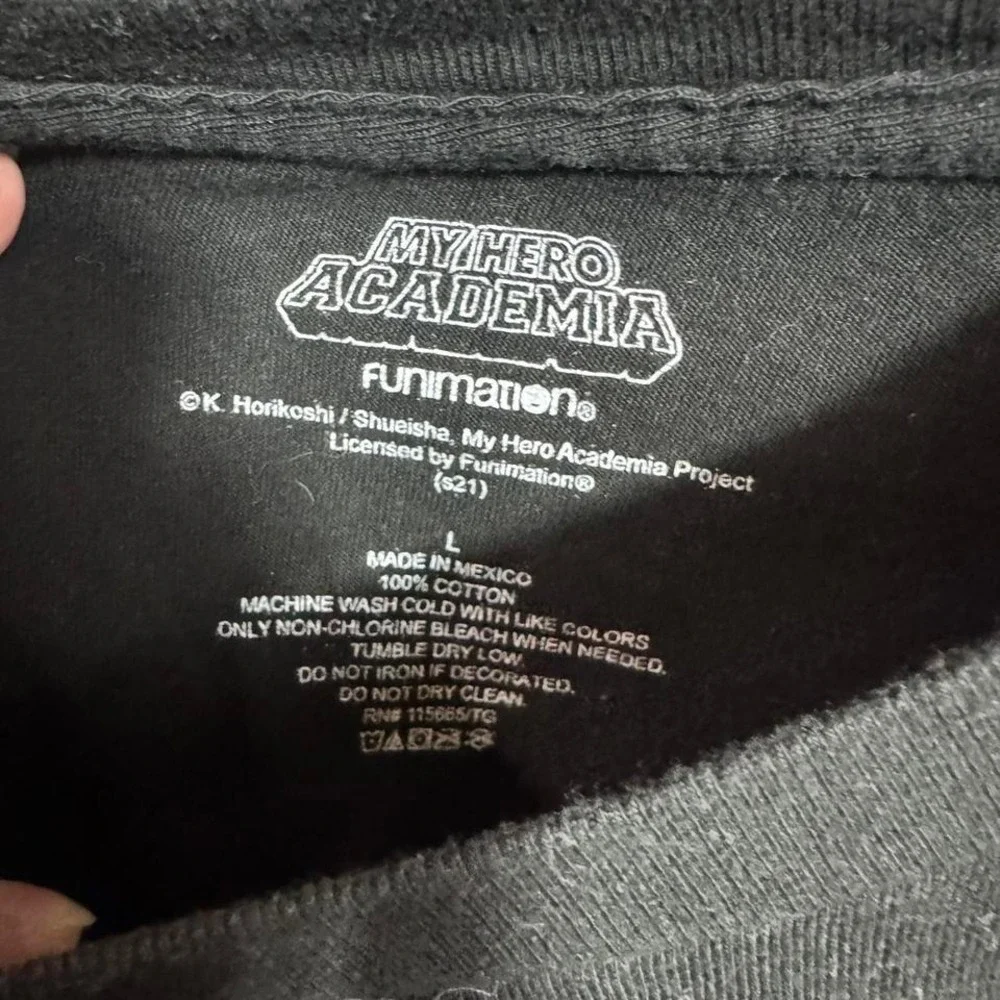 My Hero Academia - Todoroki - Fire and ice sleeved tee size Large - Picture 2 of 2